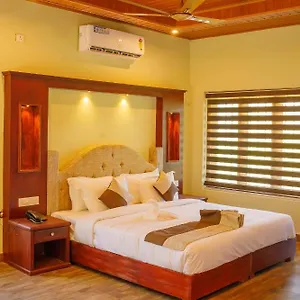 Carmel Tourism Village 4* Kotamangalam