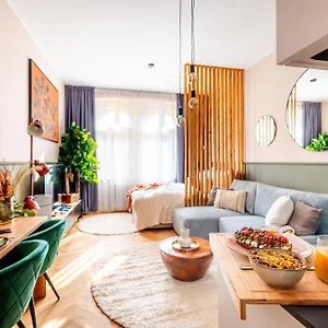 Accordion Boutique & Premium Praha
